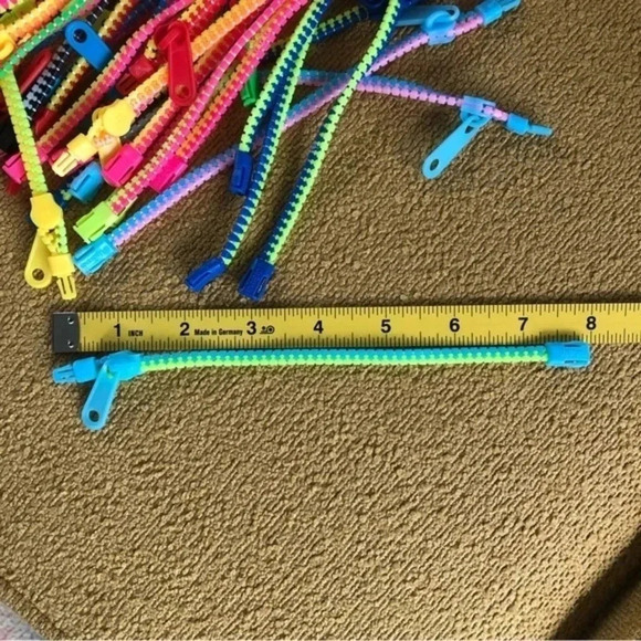 3 for $25/ 5 Pack Fun Sensory Fidget Toy Functional  Zip Neon Bracelets Teen - Picture 3 of 4